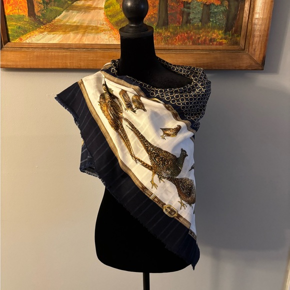 Jim Renoir Vintage Extra Large Square Pheasant Scarf 46x46 EUC Blue/White/Gold - Picture 4 of 14